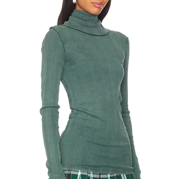 NEW Free People Brynn Turtleneck Sweater IN Uncut Emerald1125 2s1 - Picture 4 of 8